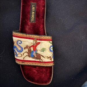 Lava Mandel silk tapestry and burgundy velvet Never Worn